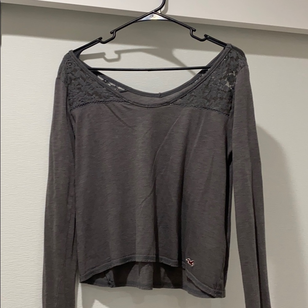 cute long sleeve hollister top